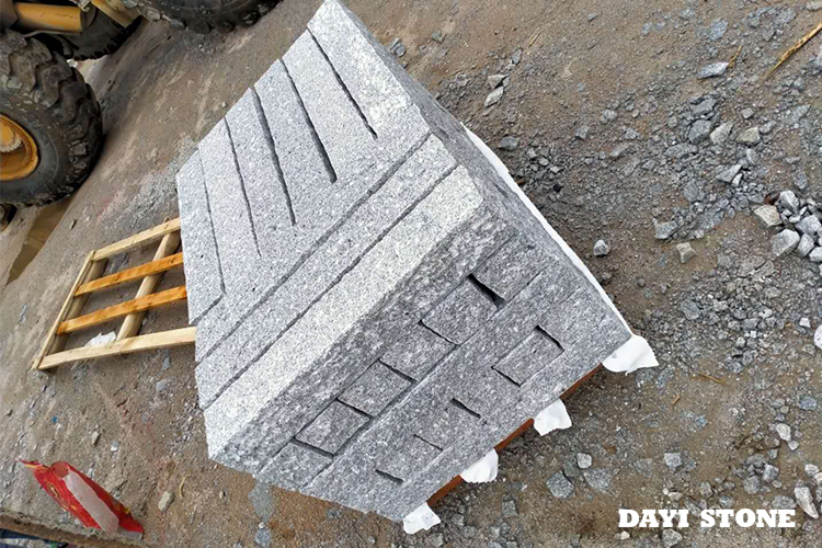 G603-10 Light grey Granite Stone Palisade&kerbs Palisade all sides pineapple 75x12x12cm - Dayi Stone